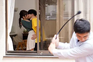 Làm liều nện cấp trên nữ khi ngủ chung phòng khi đi công chuyện vietsub