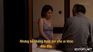 Bô tiểu thịt tinh dịch, vợ lụa đen ngực to quan hệ tập thể với những gã phát điên vì tinh trùng, phô bày khuôn mặt, xoa vú và chơi đùa với âm hộ, quan hệ bằng miệng và cổ họng sâu, con cặc không thể thủ dâm đang ở ngay trước mặt...